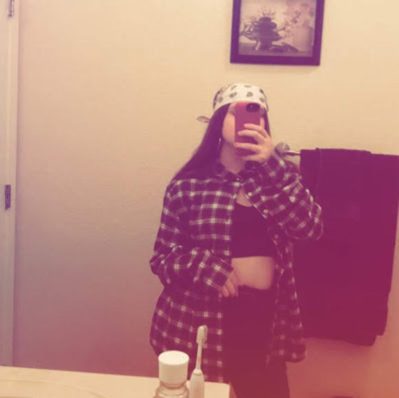 Meet your Posher, Angie - Picture 1 of 1